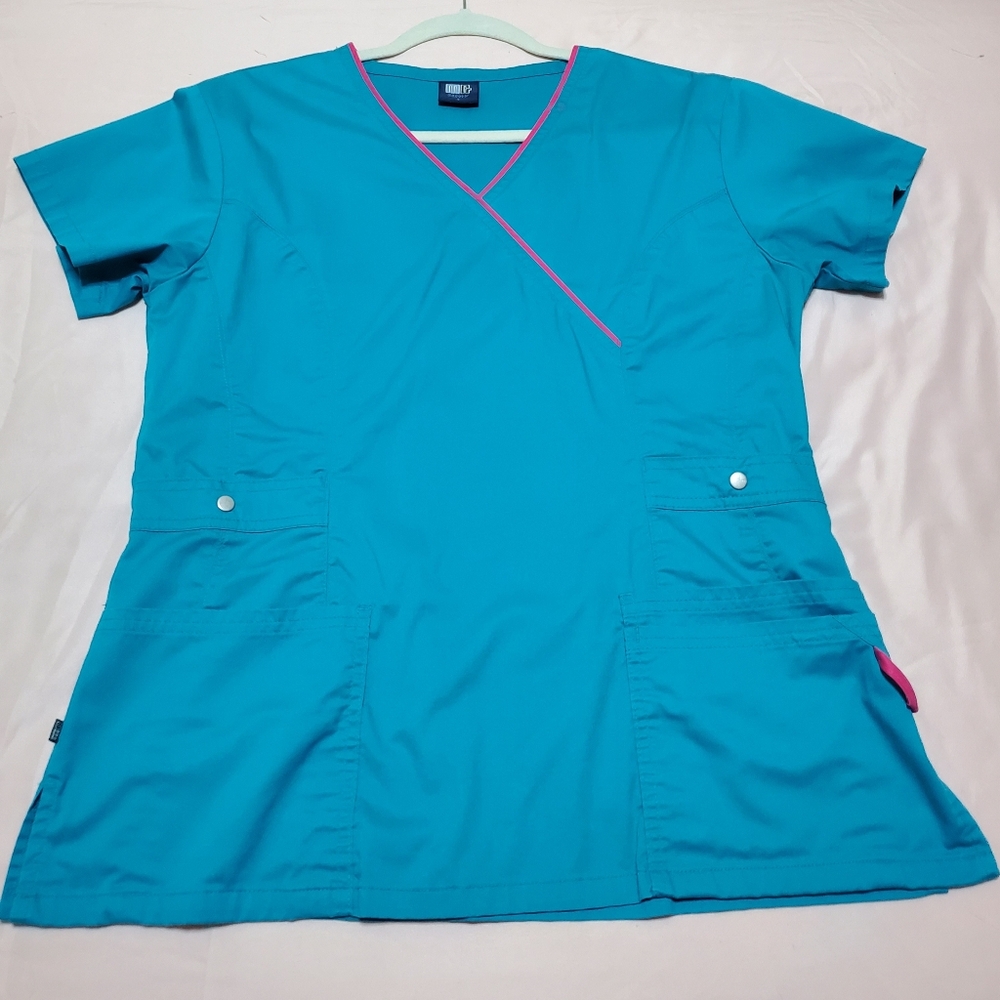 MG MedGear Teal 5 Pockets Scrub Top Women's Size Small Excellent Cond. (C13)**